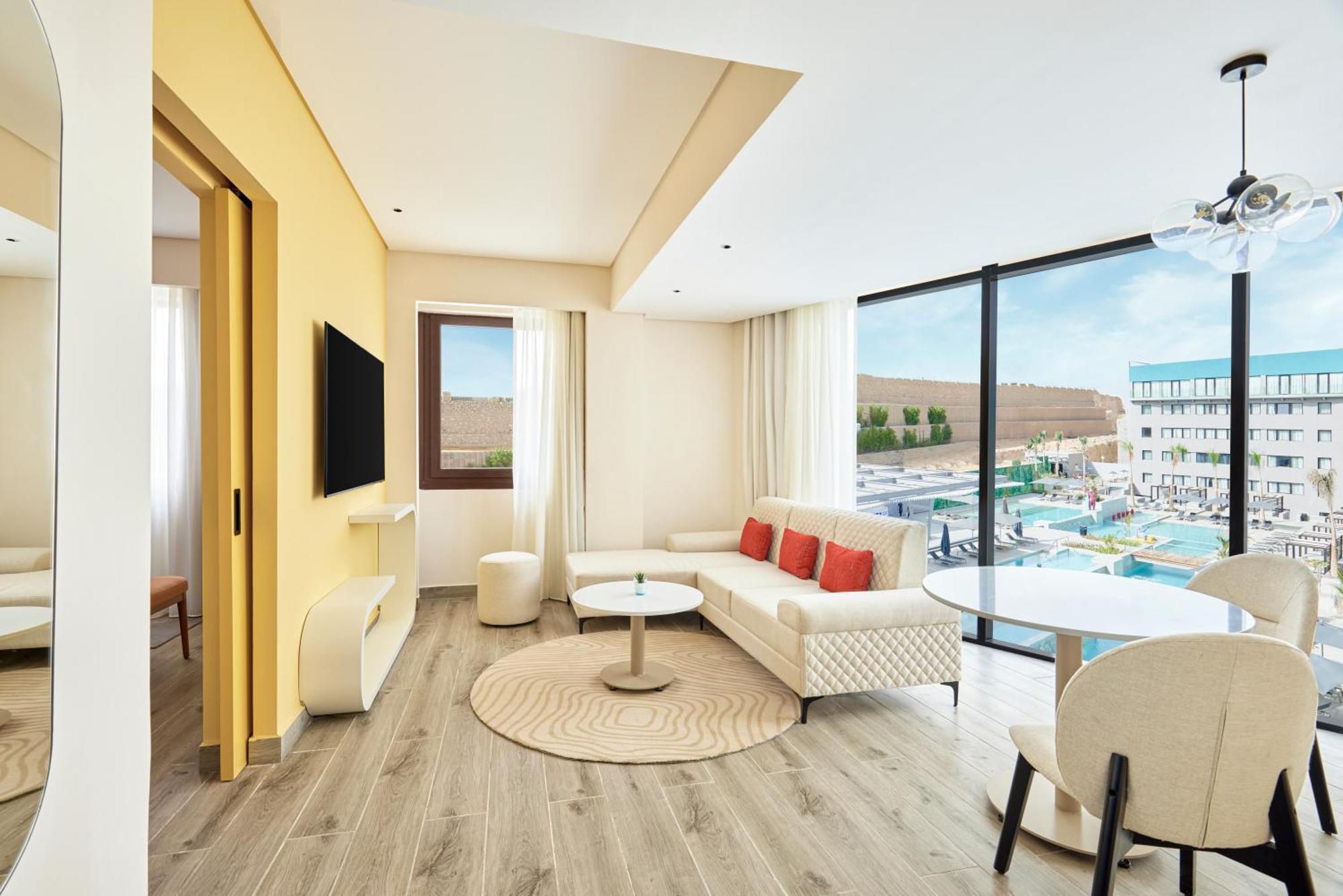Hotel Hyatt Centric Cairo West Abu Rawwash Esterno foto