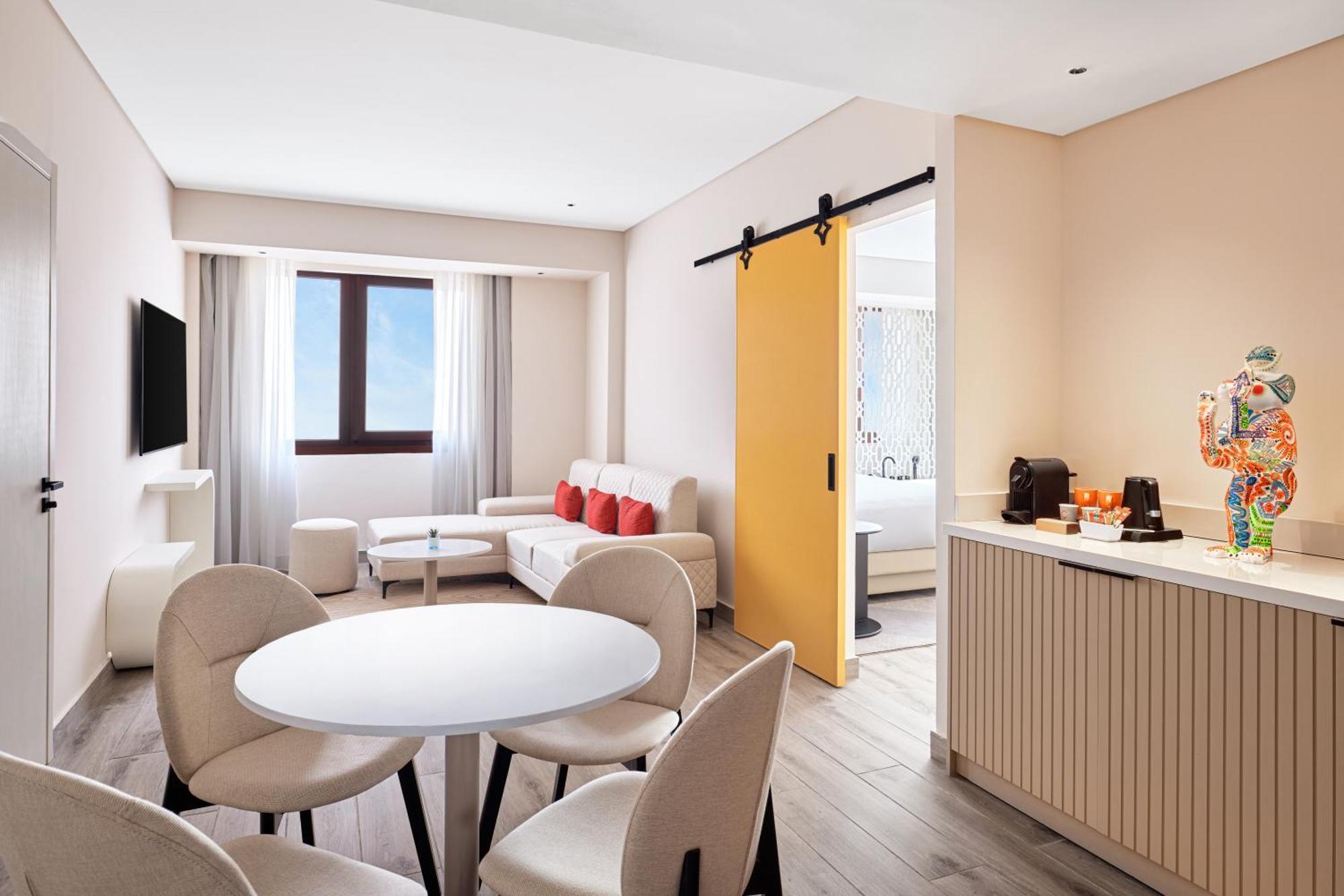 Hotel Hyatt Centric Cairo West Abu Rawwash Esterno foto